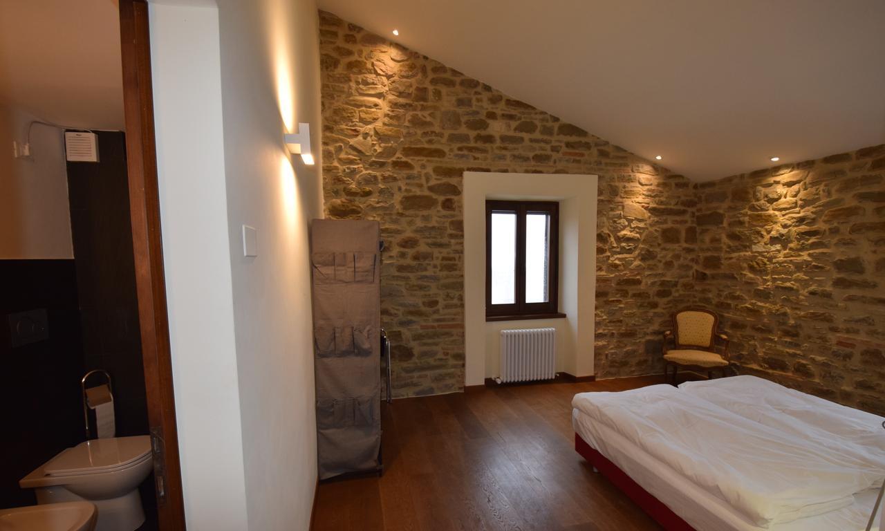 Agriturismo Terra Selvatica Valfabbrica ภายนอก รูปภาพ